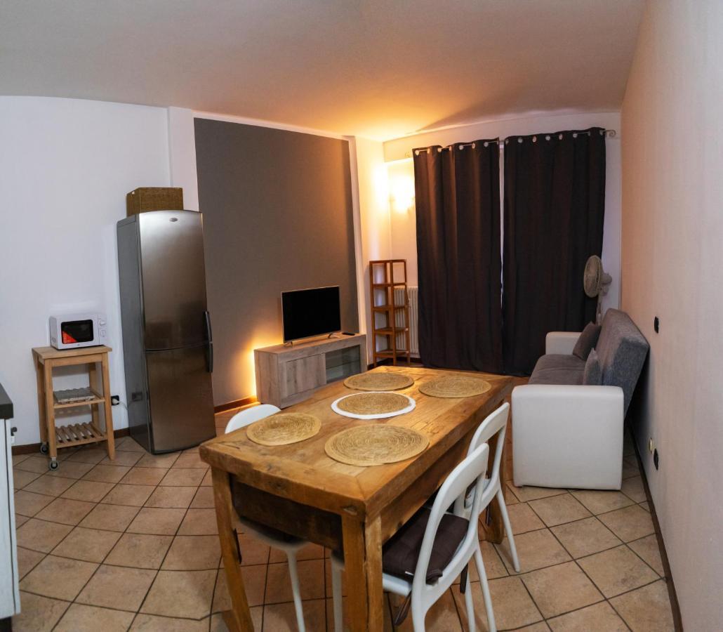 Apartmán La Casa Di Ale Lecco Exteriér fotografie
