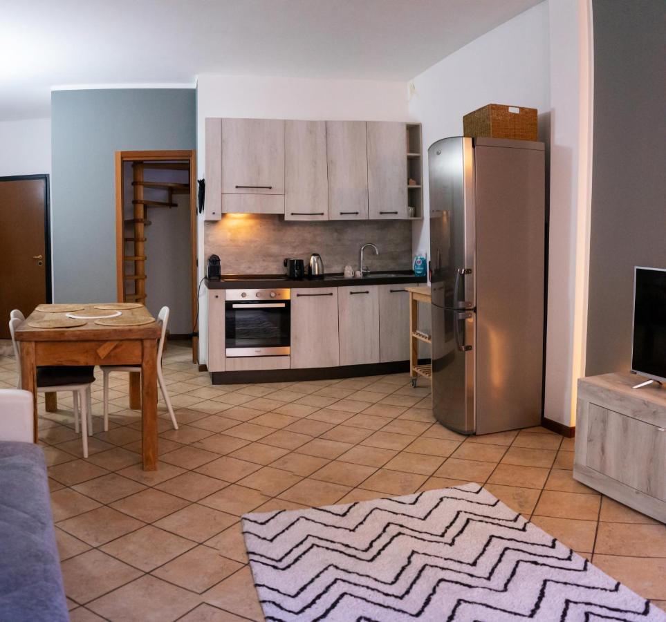 Apartmán La Casa Di Ale Lecco Exteriér fotografie