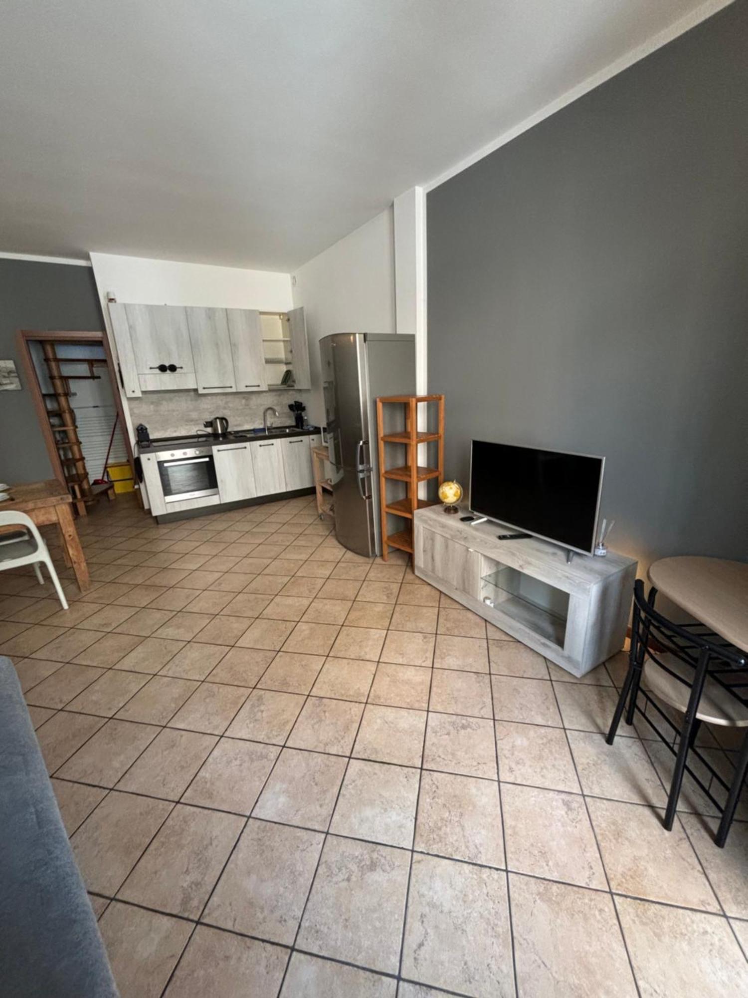 Apartmán La Casa Di Ale Lecco Exteriér fotografie